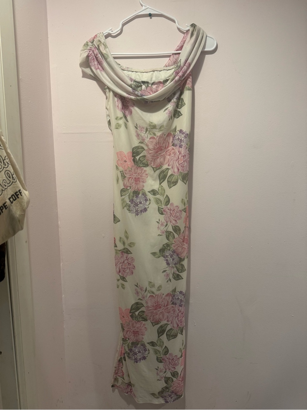 Floral Off-Shoulder Maxi Dress in Ivory and Pink